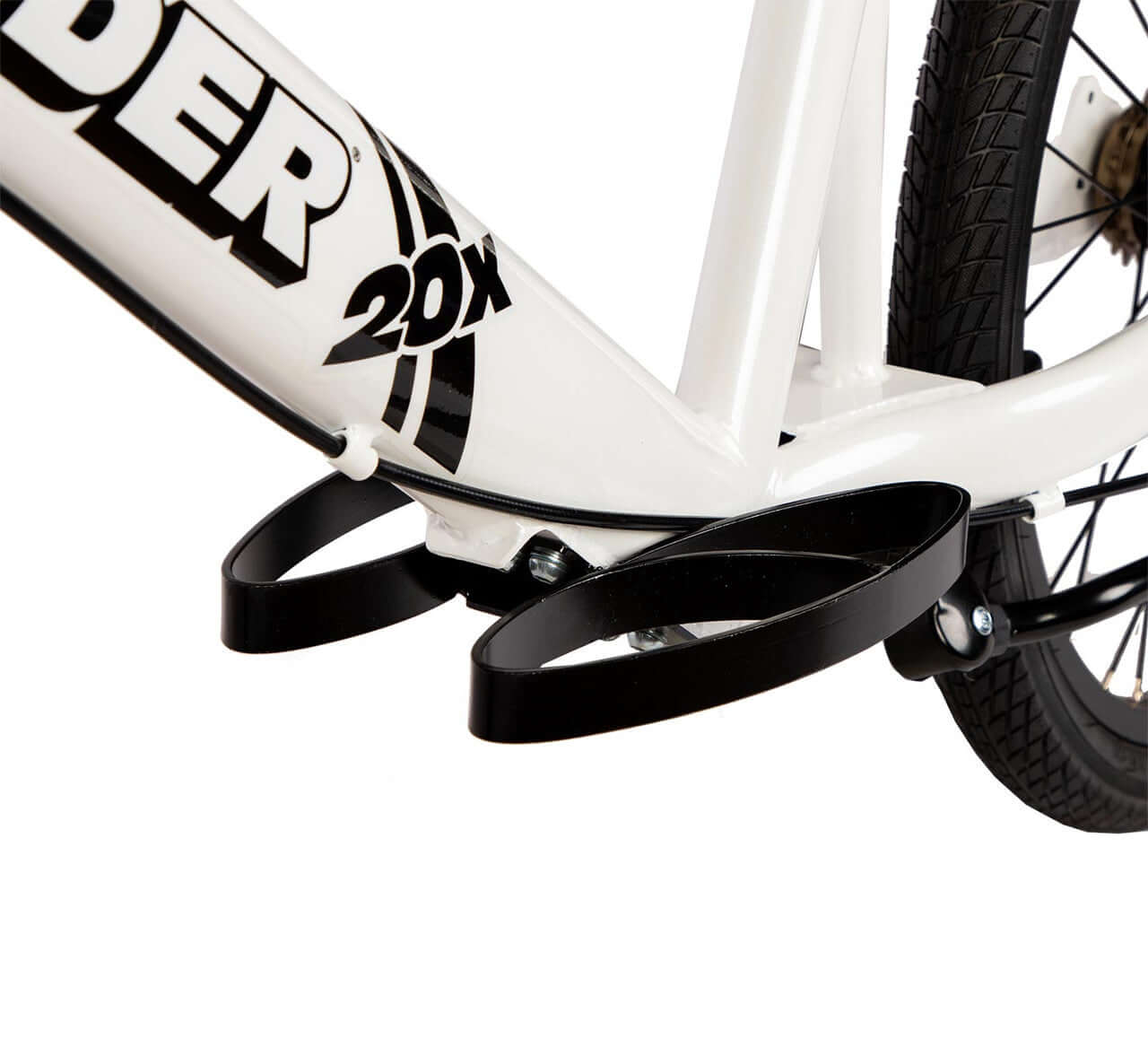 Close-up of the Strider 20x Convertible Bike's frame and pedals, ideal for all cycling abilities.