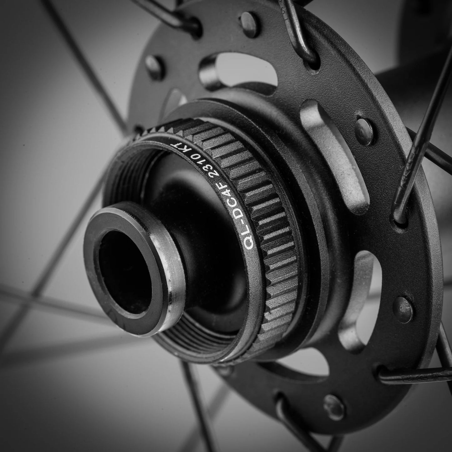 Profile Design GMR 22 Carbon Tubeless Disc-Brake Gravel Wheelset - 700C