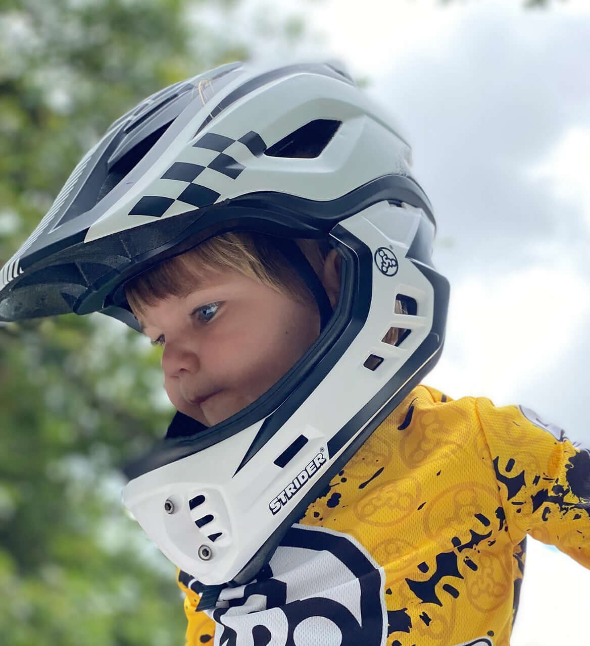 Strider 2-in-1 Full Face Helmet