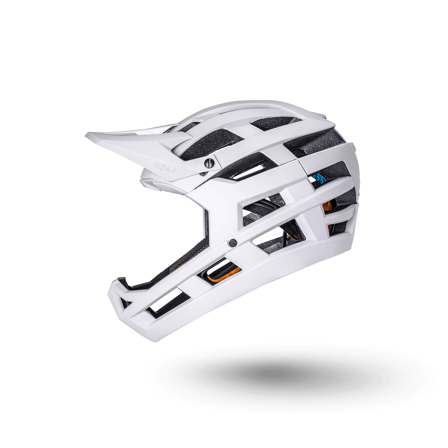 Kali Invader 2.0 trail helmet in white, designed for optimal safety and airflow on mountain biking trails.