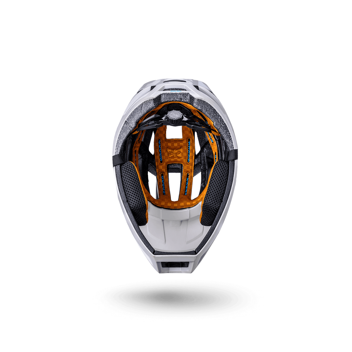 Invader 2.0 trail helmet top view showcasing interior padding and ventilation design.