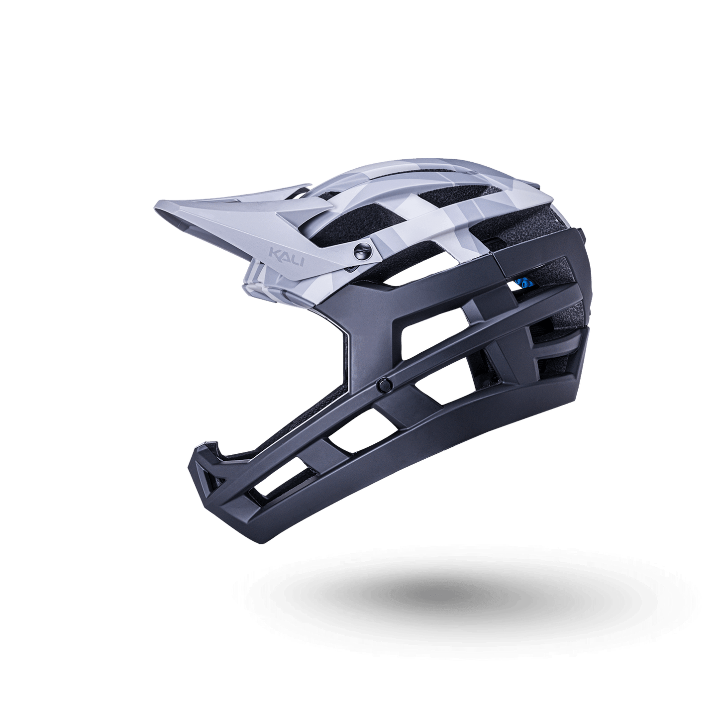 Invader 2.0 trail helmet showcasing sleek design and lightweight structure for ultimate protection and performance.