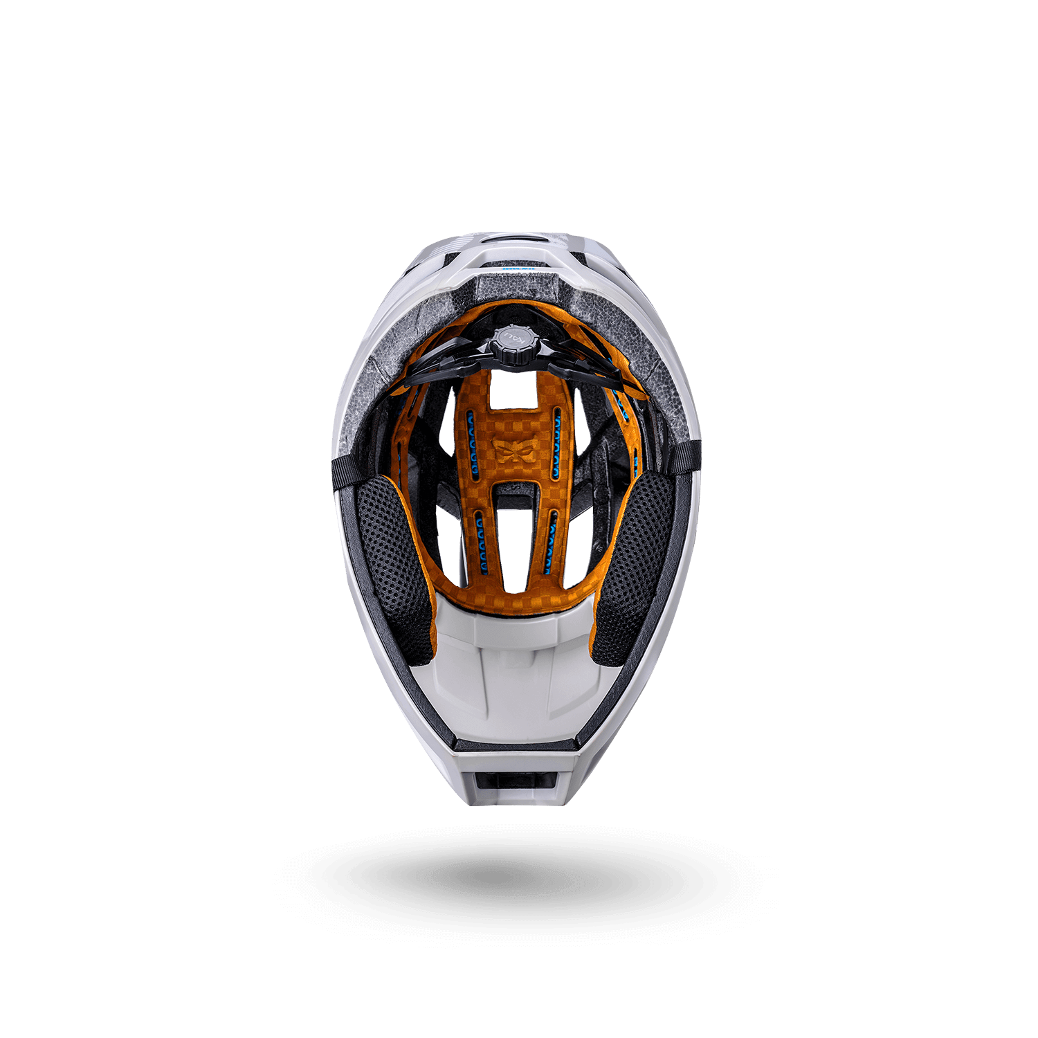 Invader 2.0 trail helmet top view showcasing interior padding and ventilation design.